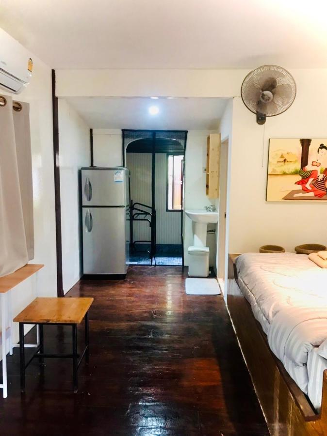 Free Concept Beach Resort Srithanu Exterior photo